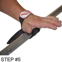 Fit Four Ultimate Weightlifting Straps -Fitness Equipment 0747b9be4f90056c30eb5241f06bfe9b 5d0a757c1052f 600x600 1