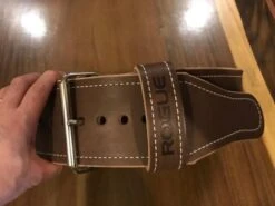 Rogue Ohio Lifting Belt -Fitness Equipment 22fb0cee7e1f3bde58293de743871417 5d2d2f107052a 600x449 1