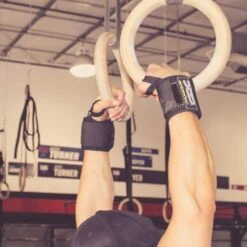 XD Kevlar Wrist Wraps -Fitness Equipment 2c6ae45a3e88aee548c0714fad7f8269 5d0a758595887 600x600 1